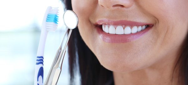 10 consejos prácticos para mantener tu blanqueamiento dental